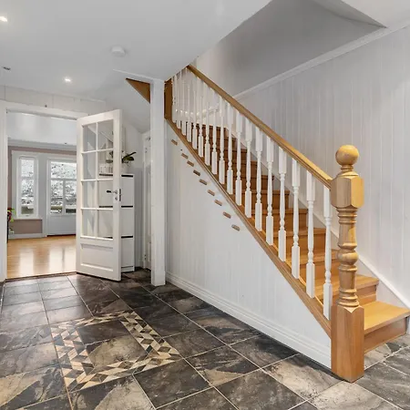 Northcoast By Paramount * 트롬쇠