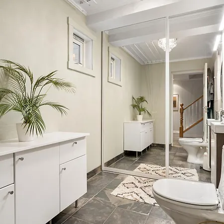 Northcoast By Paramount *