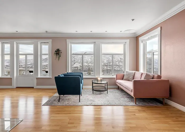 Northcoast By Paramount 빌라 *